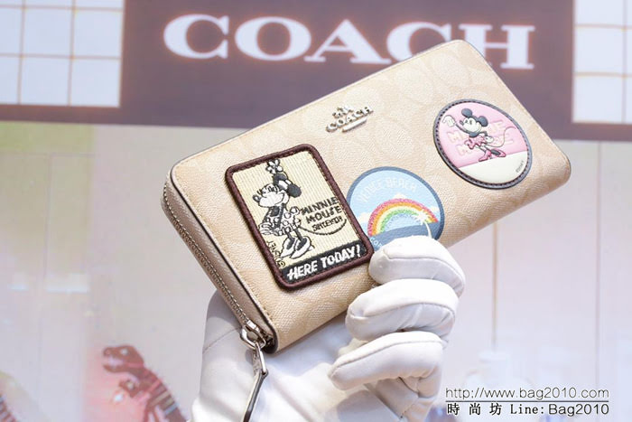 COACH蔻馳 2018專櫃新品 31350 迪士尼合作款 米奇女士長款錢包  Chz1377